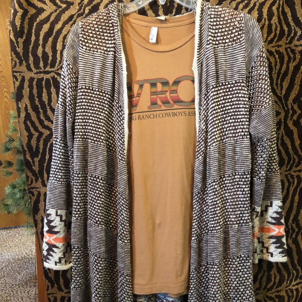 Sweater & Tshirt